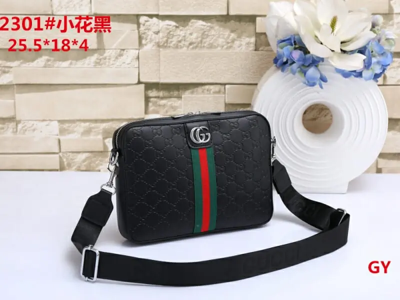 gucci mini sac a main pour homme s_1207706